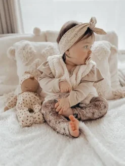 Hot Babystyling vauvan röyhelöbody Sand Sisävaatteet
