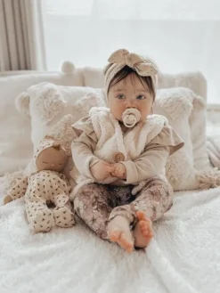 Hot Babystyling vauvan röyhelöbody Sand Sisävaatteet