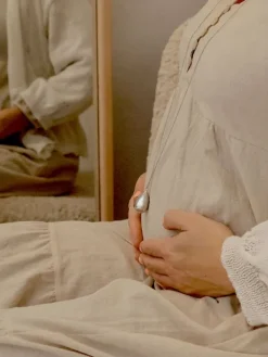 Discount Bolakoru äidille hopeaketjulla, babybell Pisara hopea | Hopeoidut Bolat