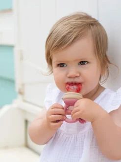 Discount Cherub Baby - Fresh Food Feeder vauvalle - Rose/Sand Ruokailuhetkiin