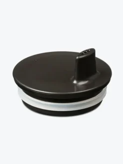 Outlet nokka / kansi mukiin - black Ruokailuhetkiin