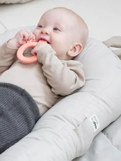 Sale - leikkimatto/unipesä - Cozy Lounger Vauvan Sitterit|Leikkimatot