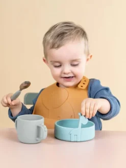 New - Peekaboo silikoninen ruokalappu 2-PACK - Elphee Mustard Ruokailuhetkiin