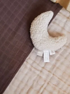 Outlet pehmeä helistin kuu, Nougat Ensilelut Ja Unirievut