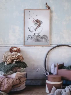 Online - Mrs Edda juliste 50x70 Julisteet Ja Printit