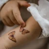 Online siirrettävät lasten tatuoinnit, Flowers & Flying Friends Julisteet Ja Printit