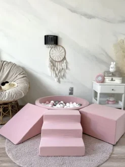 Sale Pehmustettu pallomeri, leikkialusta, liukumäki ja portaat - Pink Lasten Pallomeret