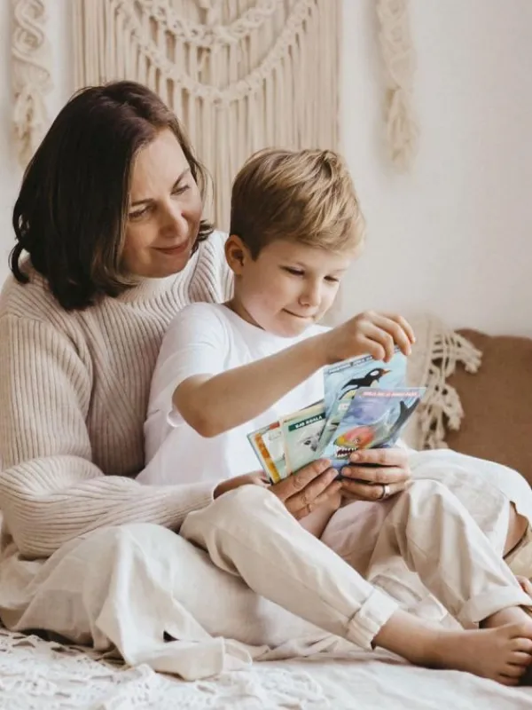 3 satukorttipakkaa pakettihintaan Vauvakirjat Ja Kortit