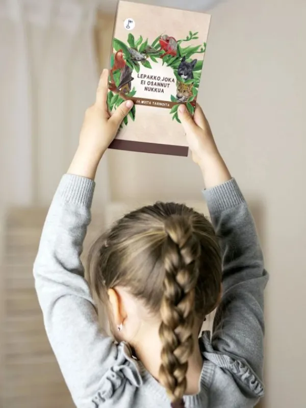 3 satukorttipakkaa pakettihintaan Vauvakirjat Ja Kortit