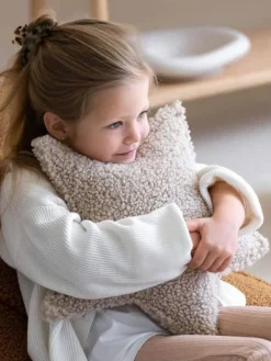 - Tähtityyny Teddy Biscuit Sisustustyynyt
